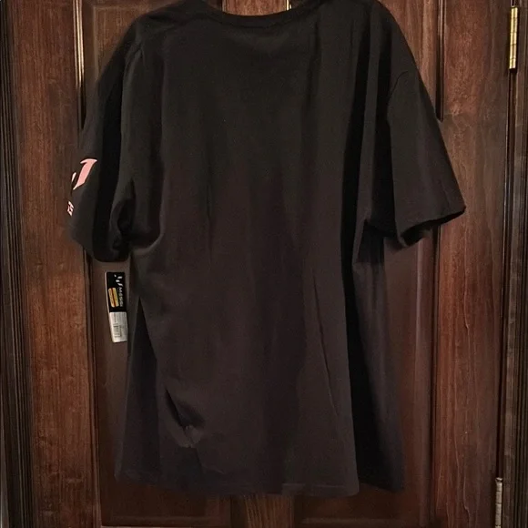 Black and Pink Messi Graphic T-Shirt - Picture 2 of 7